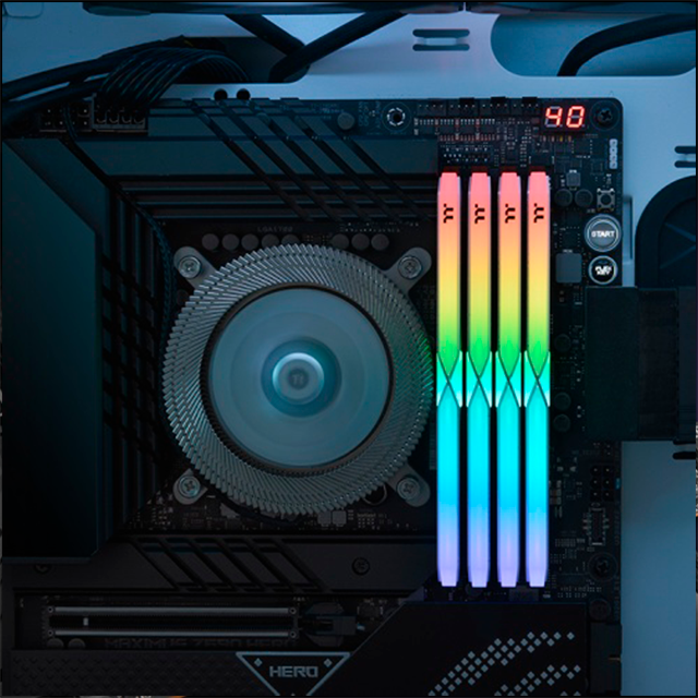 Memoria RAM Thermaltake TOUGHRAM XG RGB D5, 32GB (2×16GB), DDR5, 6000 MHz, CL36, RGB, UDIMM – RG34D516GX2-6000C36B